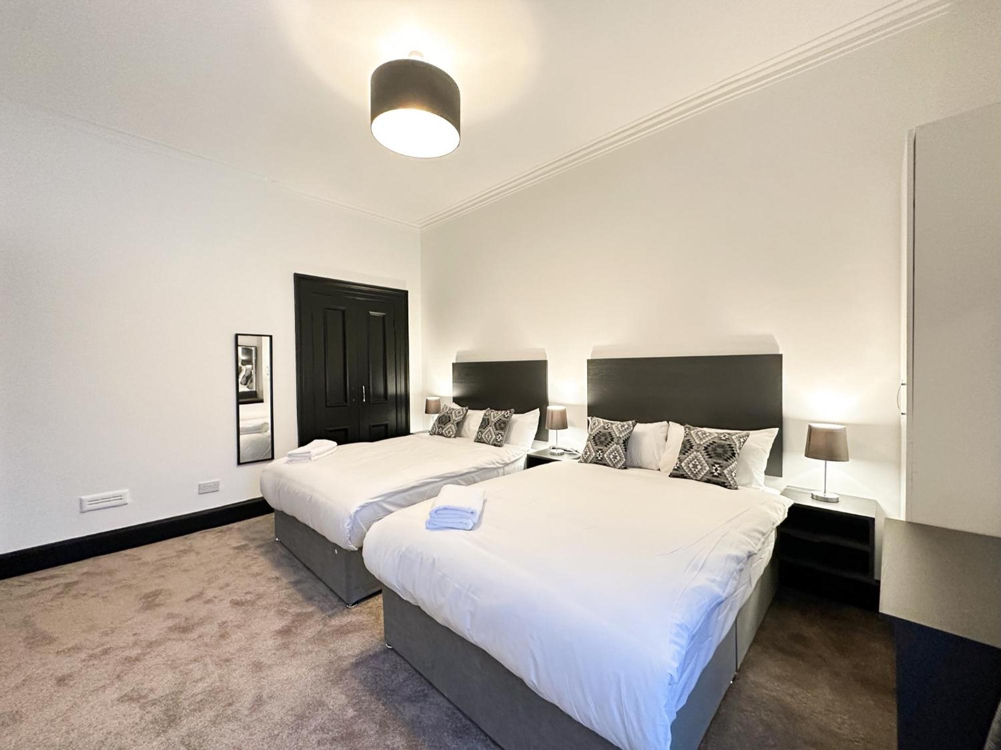 Mulberry Aparthotel Newcastle Gateshead Room photo
