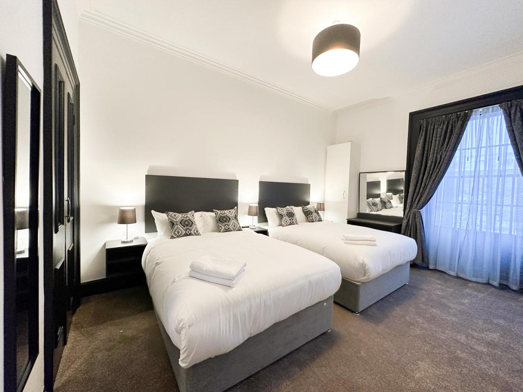 Mulberry Aparthotel Newcastle Gateshead Room photo