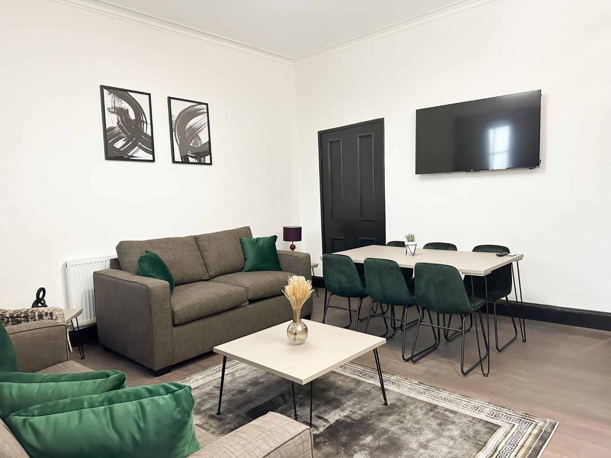 Mulberry Aparthotel Newcastle Gateshead Room photo